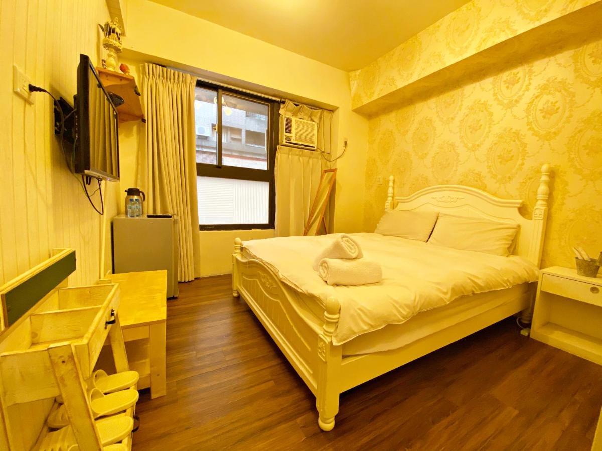 Fengjia 101 Lägenhet Taichung Exteriör bild